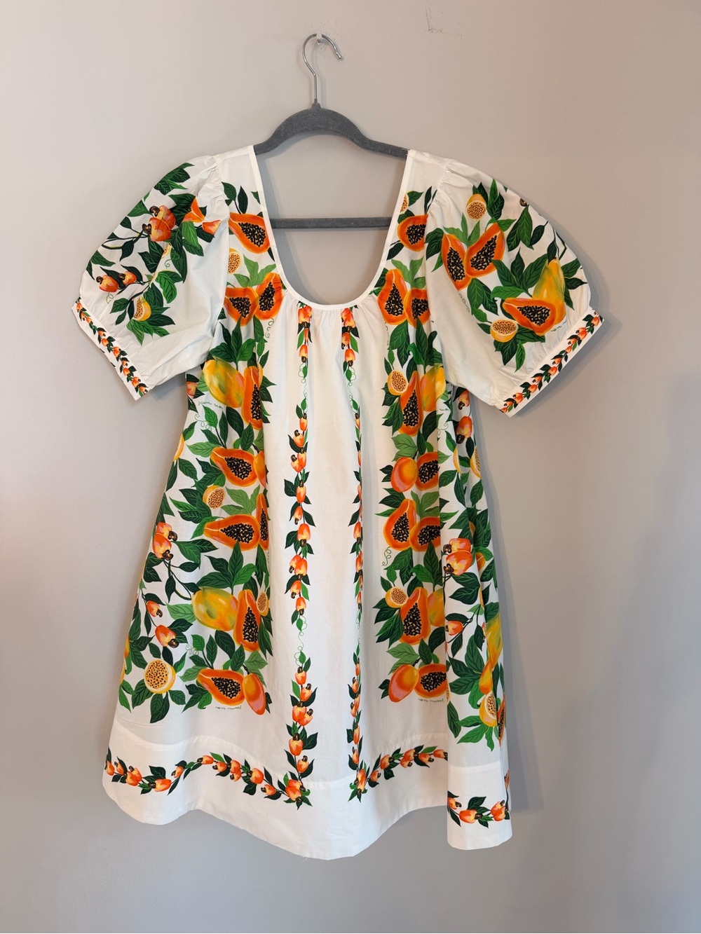 FARM Rio White 100% Cotton Dress w Tropical Fruit Print, NWT Recent Collection! - Picture 4 of 10